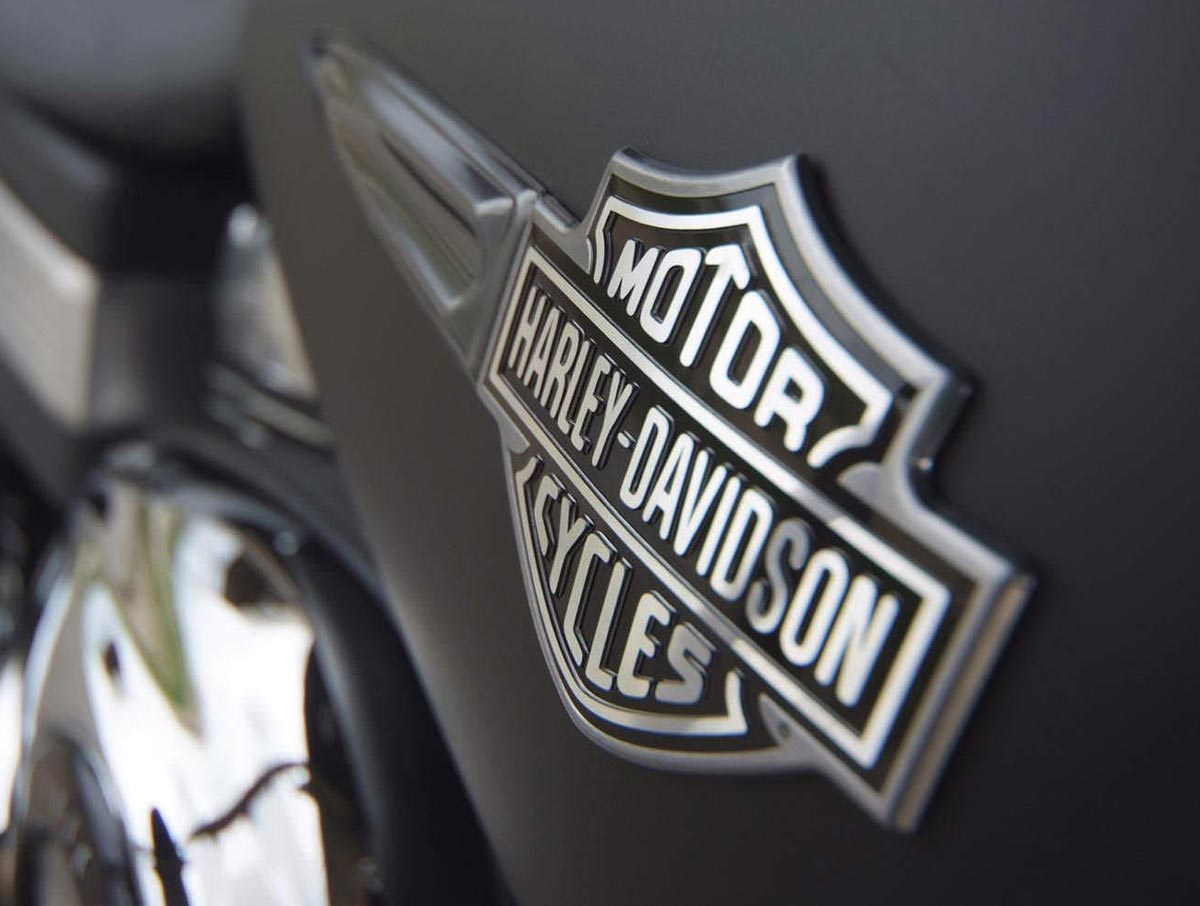 Logo Harley Davidson Pada Tangki Bahan Bakar 3 Elemen Penting Pada Desain Kemasan